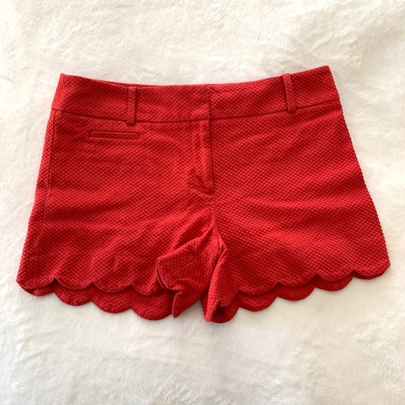 LOFT Pants - Red Scalloped Shorts🌹